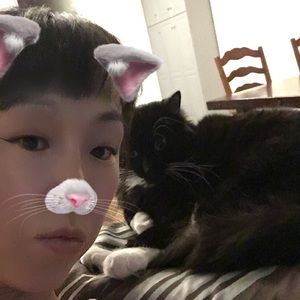 Meet your Posher, Esther